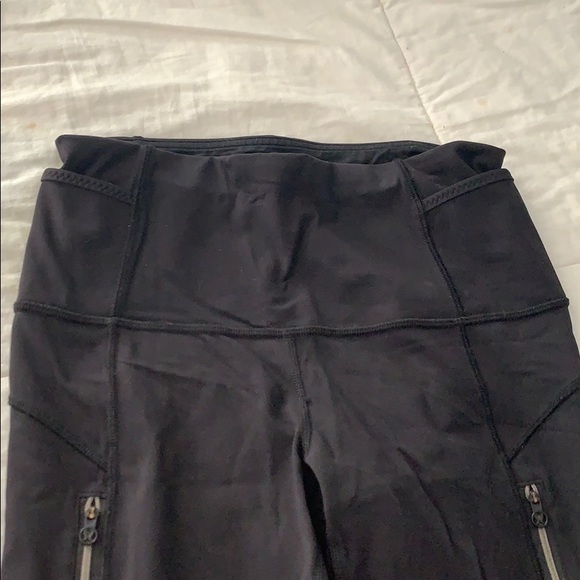 Lululemon lucent ice queen tights - Picture 6 of 7